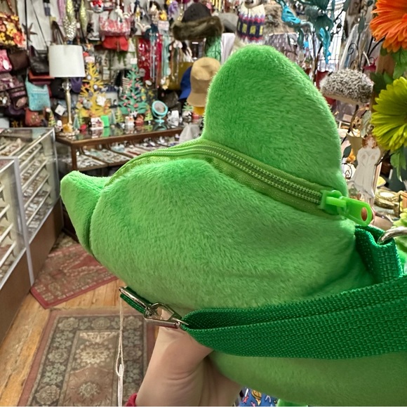 NWOT All Ages Adult Kids Teen Kawaii Frog Purse Plush Green Crossbody Animal Bag - Picture 3 of 4
